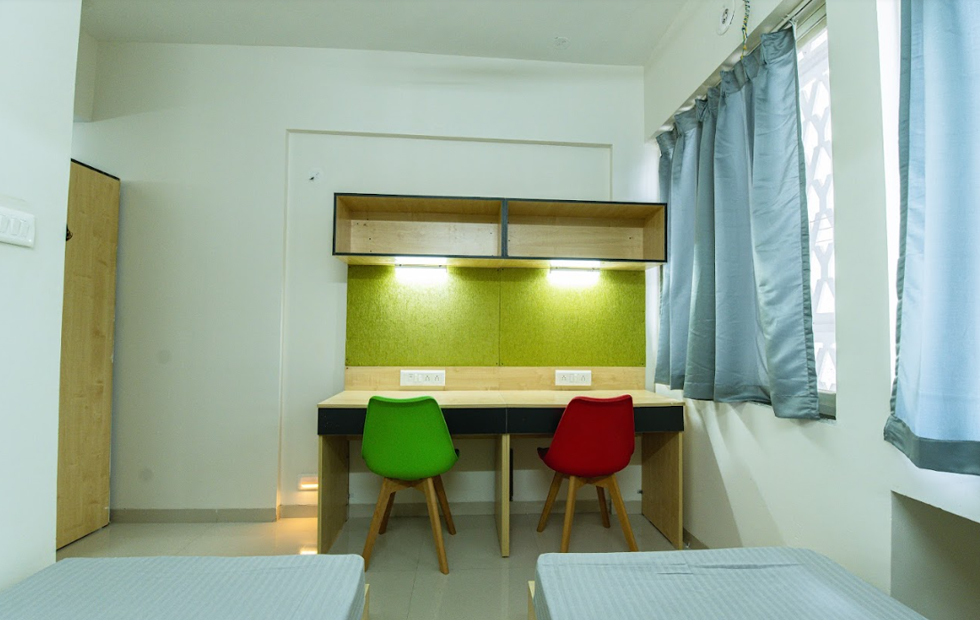 hostel-facilities